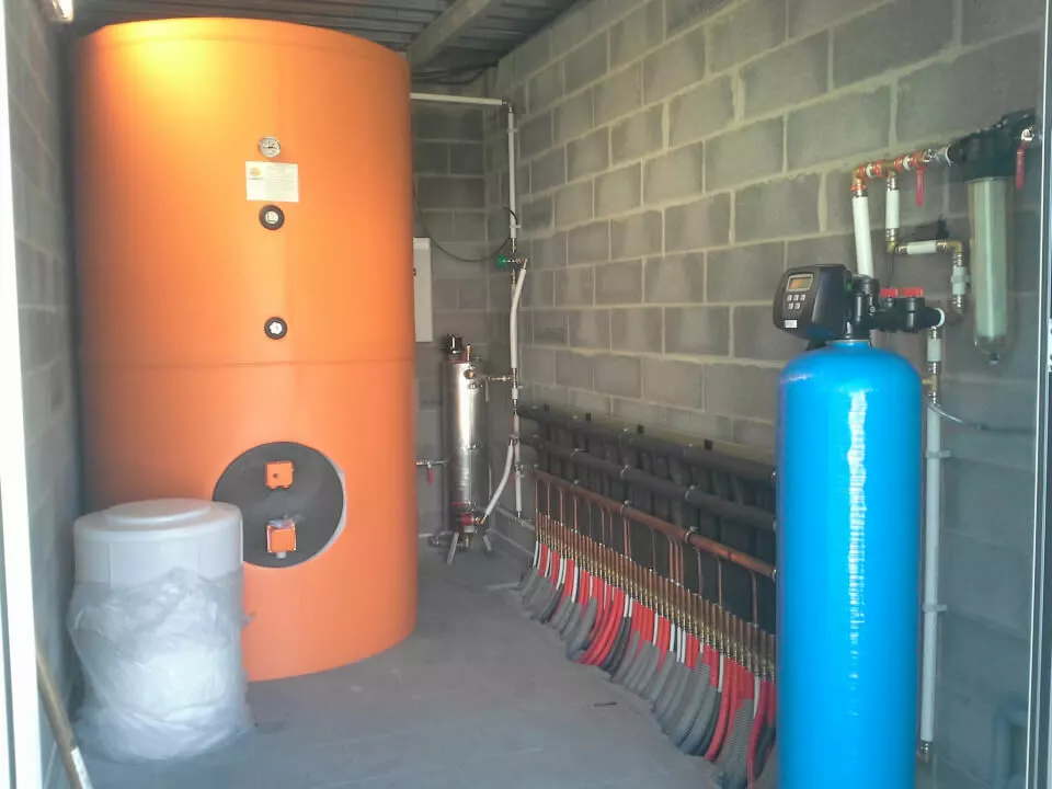 THERM HYDRO TECH - Production d'eau chaude 2.5m3 pour une cuisine centrale ( Loos) - Pont a marcq
